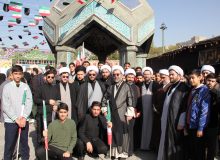 حضور اساتید و طلاب حوزه علمیه حضرت عبدالعظیم علیه السلام در راهپیمایی روز ۱۳ آبان، روز مبارزه با استکبار