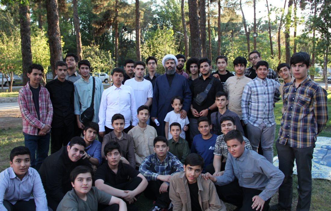 حضور داوطلبین سال جدید در حوزه علمیه حضرت عبدالعظیم حسنی علیه السلام در راستای آشنایی با حوزه علمیه